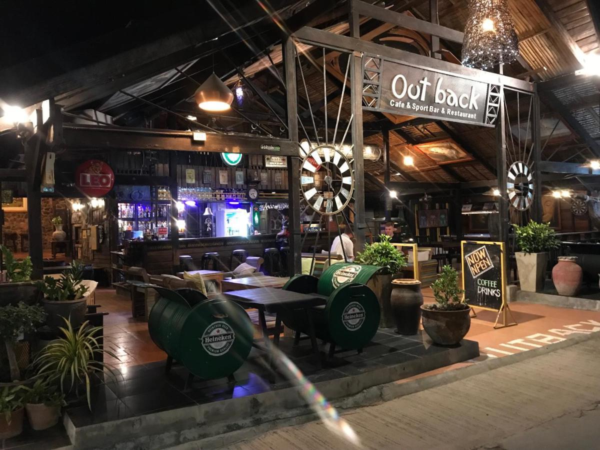 Outback1990 Hostel Hat Rin Buitenkant foto